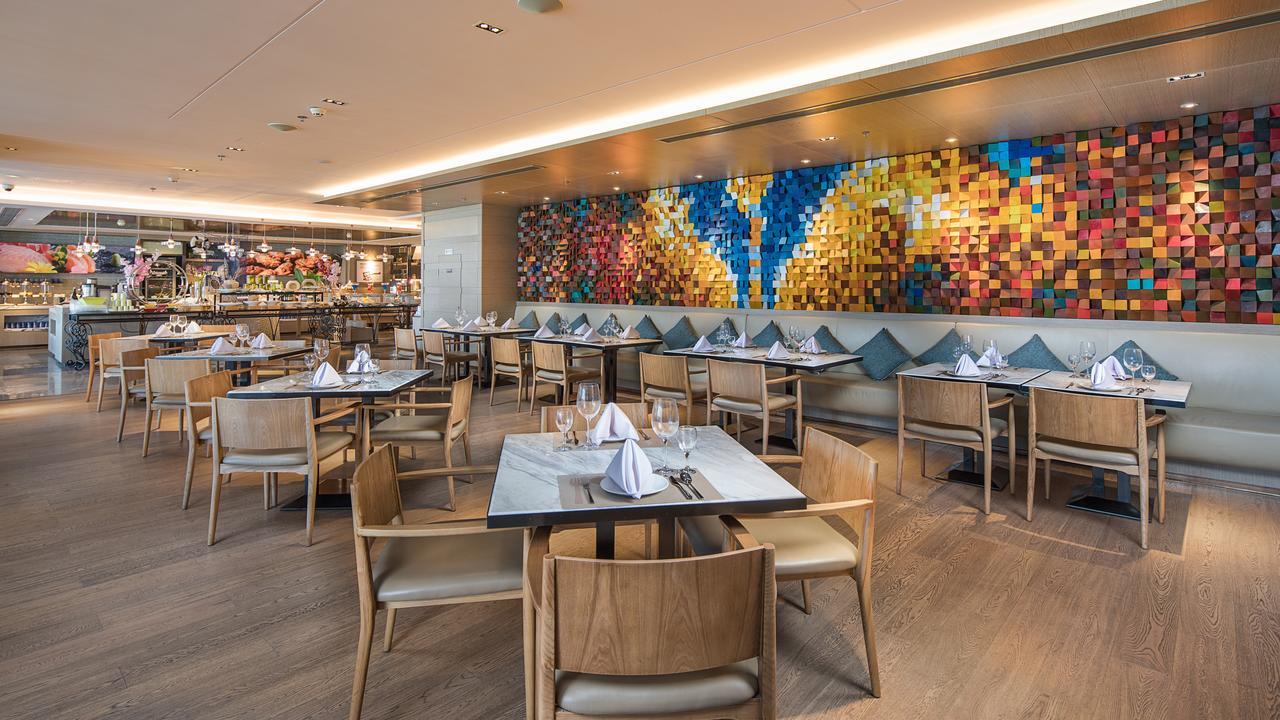 Jinan Inzone Royal Plaza Hotels Екстериор снимка